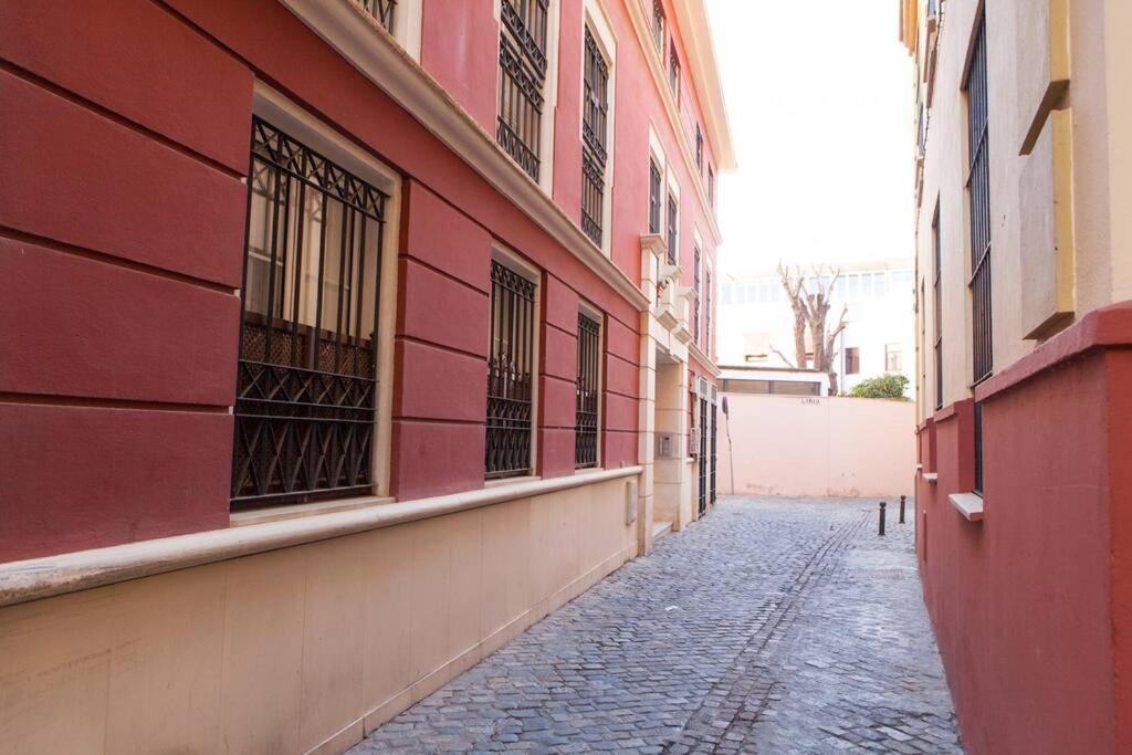 Zona 1 Santa Cruz Parking Privado Appartement Sevilla Buitenkant foto