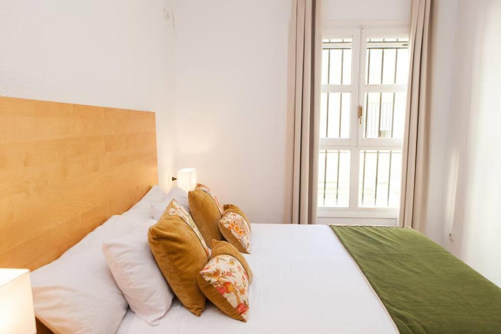 Zona 1 Santa Cruz Parking Privado Appartement Sevilla Buitenkant foto