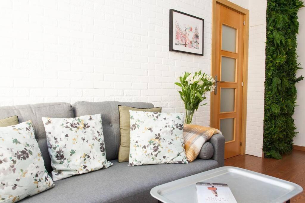 Zona 1 Santa Cruz Parking Privado Appartement Sevilla Buitenkant foto