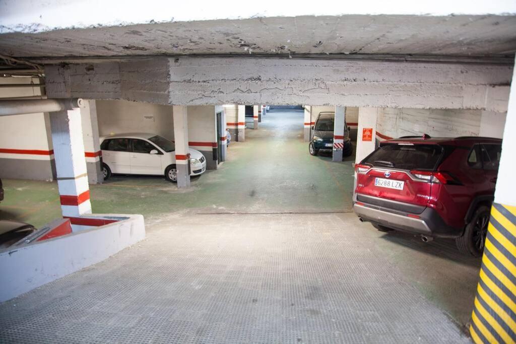 Zona 1 Santa Cruz Parking Privado Appartement Sevilla Buitenkant foto
